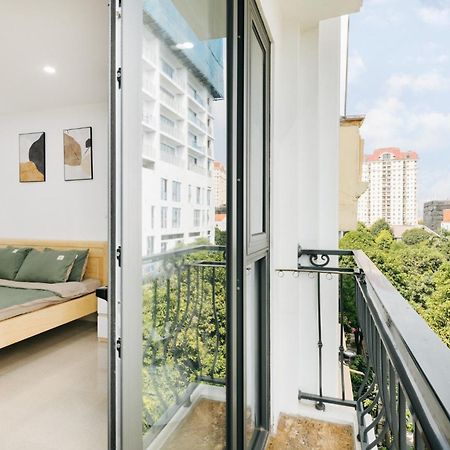 9 Light Apartment Hanoi Buitenkant foto