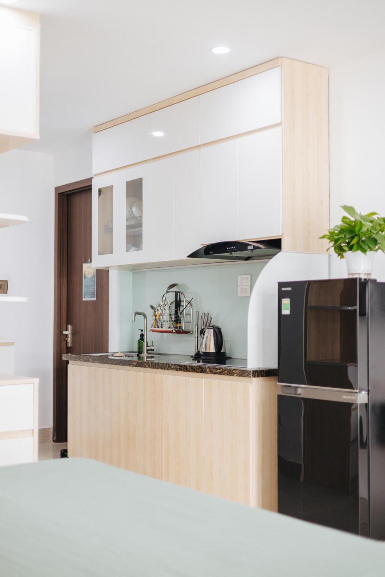 9 Light Apartment Hanoi Buitenkant foto